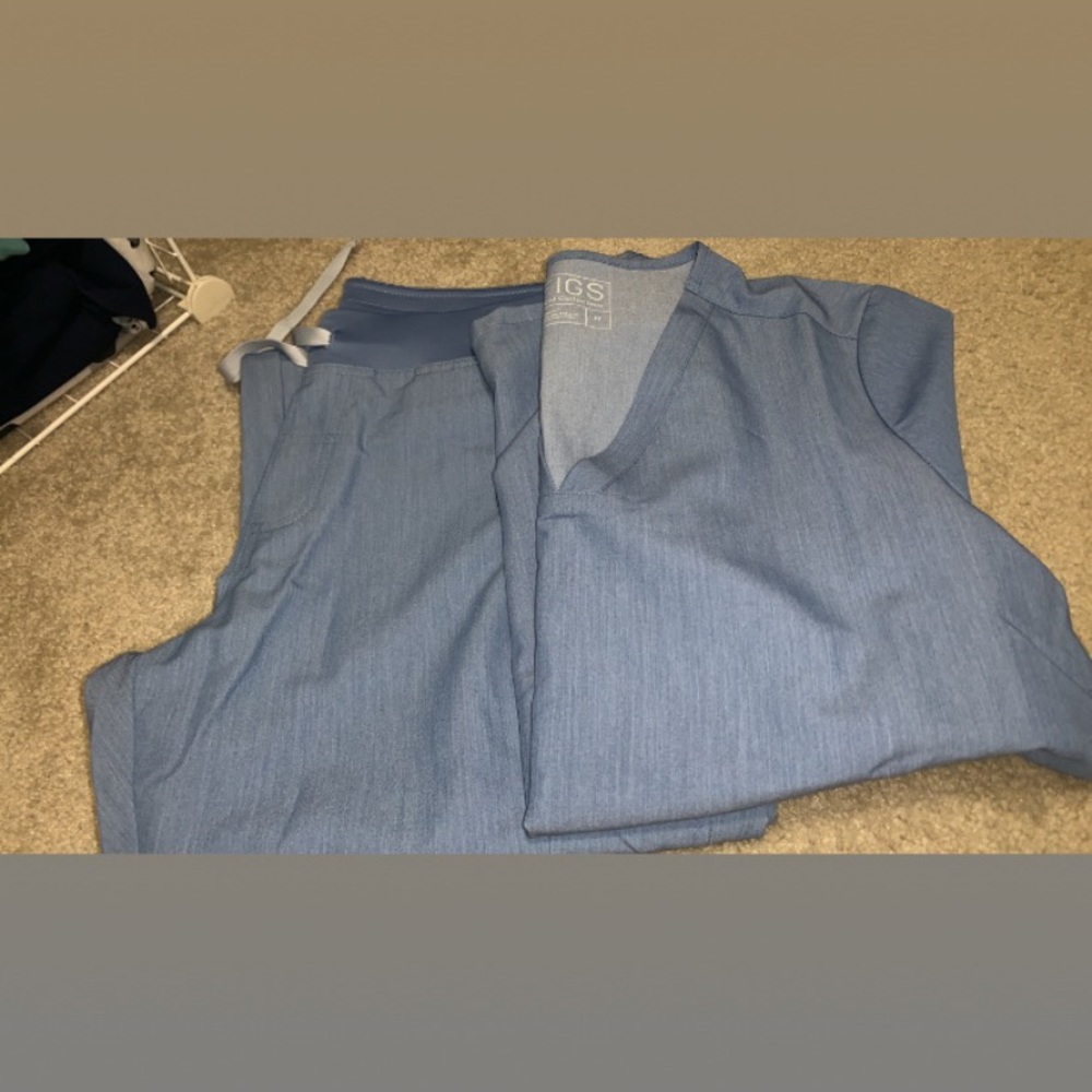 Figs Scrubs